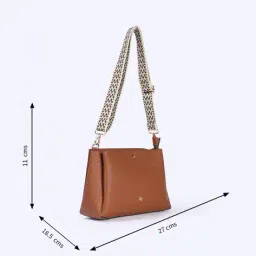 fig Women Sling Bag image 3
