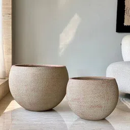 mason home Lithos Planters Raw Terracotta image 3