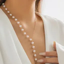 dhivara Women Necklace Set image 3