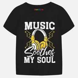 trampoline Pack of 5 Typographic Print Round-Neck T-Shirts image 3