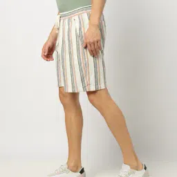 gap Men Striped Mid-Rise Shorts image 3