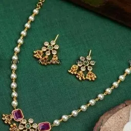 brado jewellery Women Set of 2 Stone-Studded Necklaces & Earings Set image 3