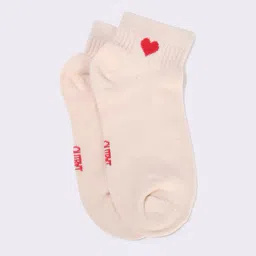 outryt by azorte Women Pack of 3 Heart Print Ankle-Length Cotton Socks image 3