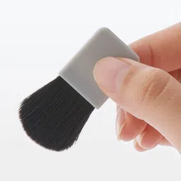 muji Case Cheek Brush image 4