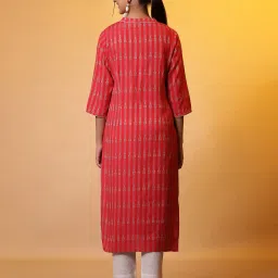 aurelia Women Striped No Darts Straight Kurta image 4