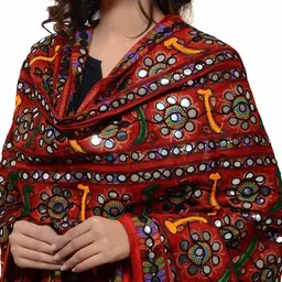 banjara india Aari Embroidered Dupatta image 4