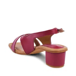 froh feet Women Open-Toe Chunky-Heeled Sandals image 4