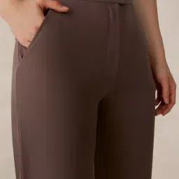 outzidr Women Wide Leg Flat-Front Trousers image 4