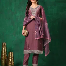 berrylicious Embroidery Straight Kurta Set image 4