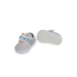 babymoo Round-Toe Slip-On Shoes image 4