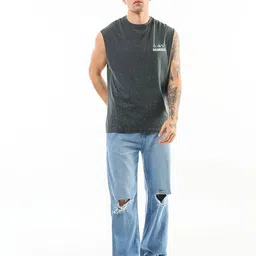 bewakoof Men's Graphic Printed Oversized Vest image 4