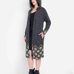 hautemoda Women Printed Front-Open Hooded Shrug image 4