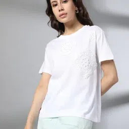 dnmx Women Patch-Work Regular Fit Round-Neck T-Shirt image 4