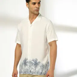 netplay Men Tropical Print Regular Fit Resort Shirt image 4