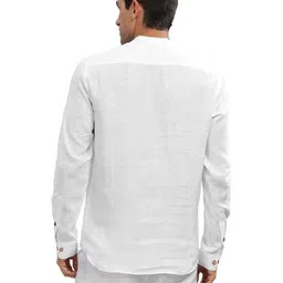 vida loca Men Slim Fit Short Kurta with Curved Hem image 4