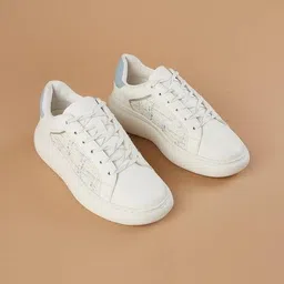 ginger by lifestyle Heeled Shoes with PU Upper image 3