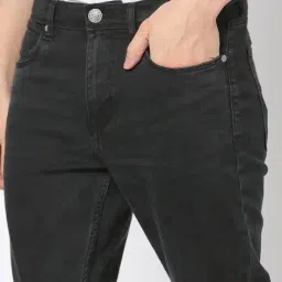 dnmx Men Lightly Washed Straight Jeans image 4