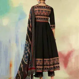 kimayra Cotton Calf Length Printed Kurta Set image 4