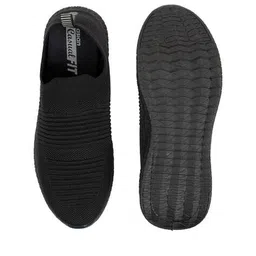 asian Men Round-Toe Slip-On Sneakers image 4