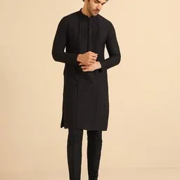 kisah Men Regular Fit Long Kurta with Mandarin Collar  image 4
