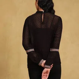 label ritu kumar Loose Fit Embroidered Top with Lace Trims image 4