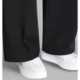 leia Women High Rise Relaxed Fit Pants image 4