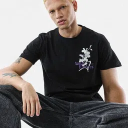 snitch Men Graphic Print Crew-Neck T-Shirt image 4