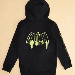 pantaloons junior Boys Batman Print Regular Fit Hoodie image 4