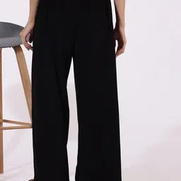 Women Flared Parallel Pant image 4