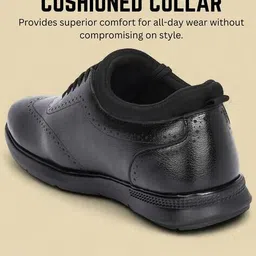 guava Men Round-Toe Lace-Up Brogues Shoes image 4