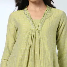 avaasa mix n' match Women Flared A-Line Kurta image 4