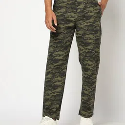yousta Men Camouflage Print Pyjamas image 4