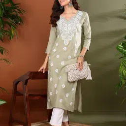 top n thread Women Embroidered A-Line Kurta image 4