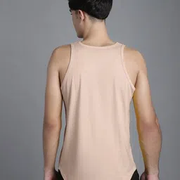trudam Men Sleeveless Vest image 4