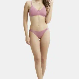 fiveflag Non-Wired Lightly-Padded Bra image 4