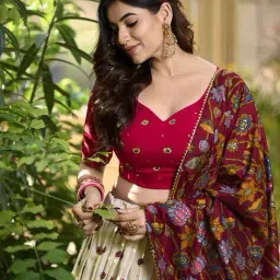 tanuka Women Printed Flared Lehenga Choli Set  image 4