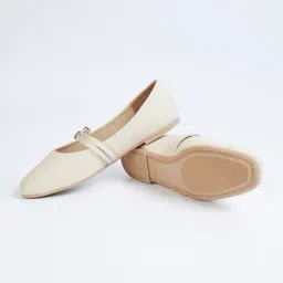 max Women Mary Janes Ballerina image 4