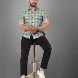 voroxy x ag Men Checked Regular Fit Shirt image 4