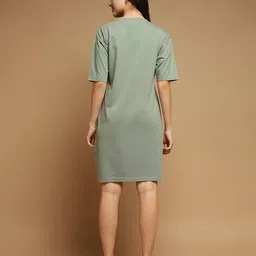 femea Women Typographic Print Nightshirt image 4