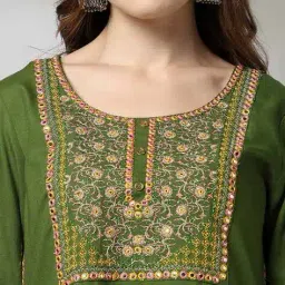 avaasa mixnmatch trends select Women Embroidered Straight Kurta image 4