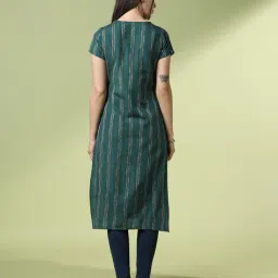 acai Women Striped Straight Kurta image 4