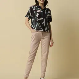 allen solly Women Graphic Print Regular Fit Shirt with Spread Collar image 4