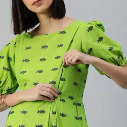 swishchick Women Floral Fit and Flare Dress image 4