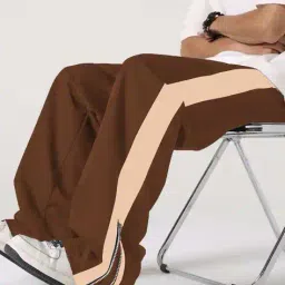 jump cuts Men Colour-block Track Pants image 4