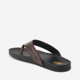 id Men Thong-Strapped Flat Sandals image 4