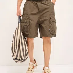 the bear house Men Regular Fit Cargo Shorts image 4
