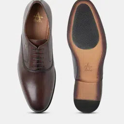 arrow Men Low-Top Leather Oxford Shoes image 4