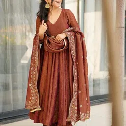 nyrika Women Embellished & Embroidery Anarkali Kurta Set image 4