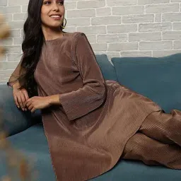 qissa Women Flared Kurta Bottom Set image 4