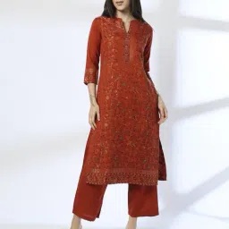 avaasa set Women Printed Straight Kurta with Pants & Dupatta image 4